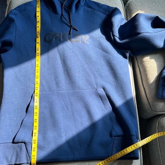 Oakley Men's B1B PO 2.0 Blue Hoodie - Picture 10 of 13